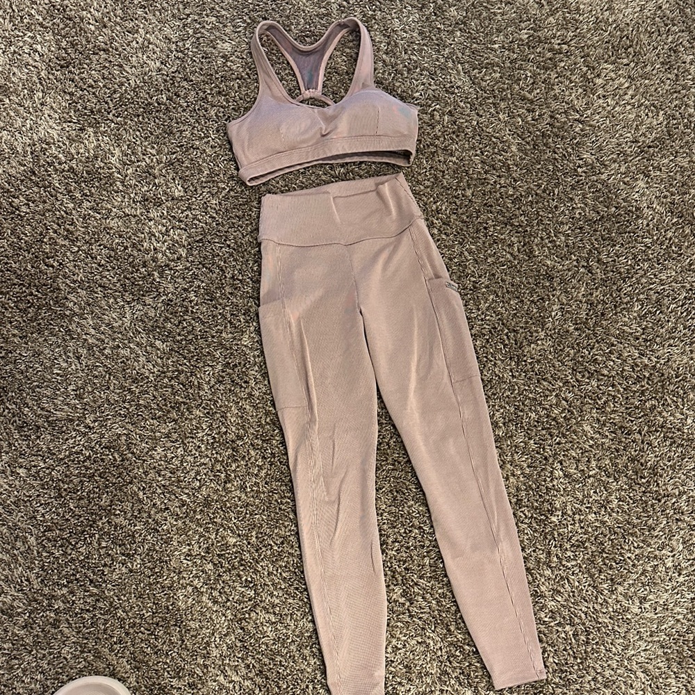 Women's  Bombshell Pink Activewear Set